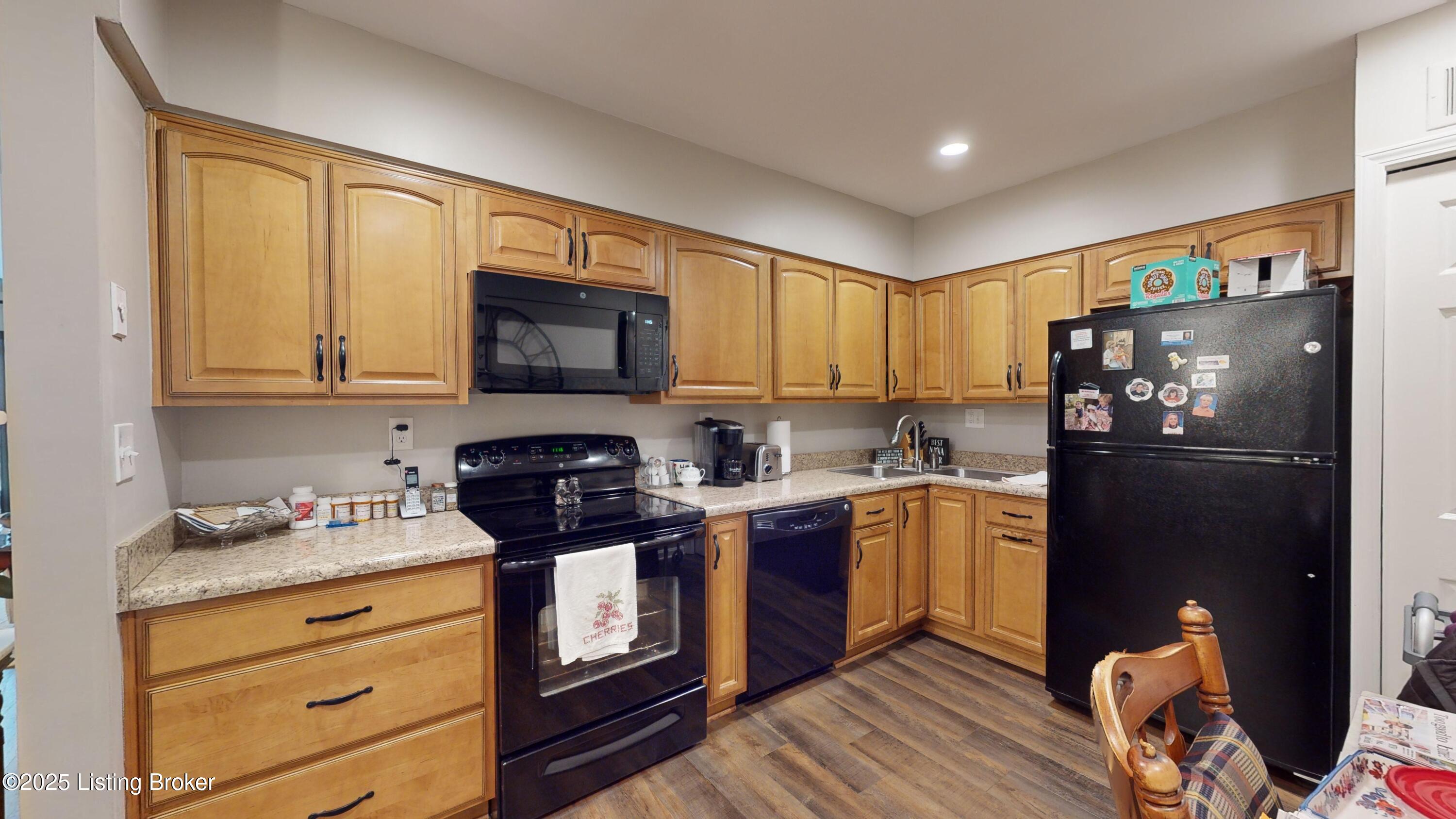 1600 Gardiner Ln #203, Louisville, Kentucky image 10