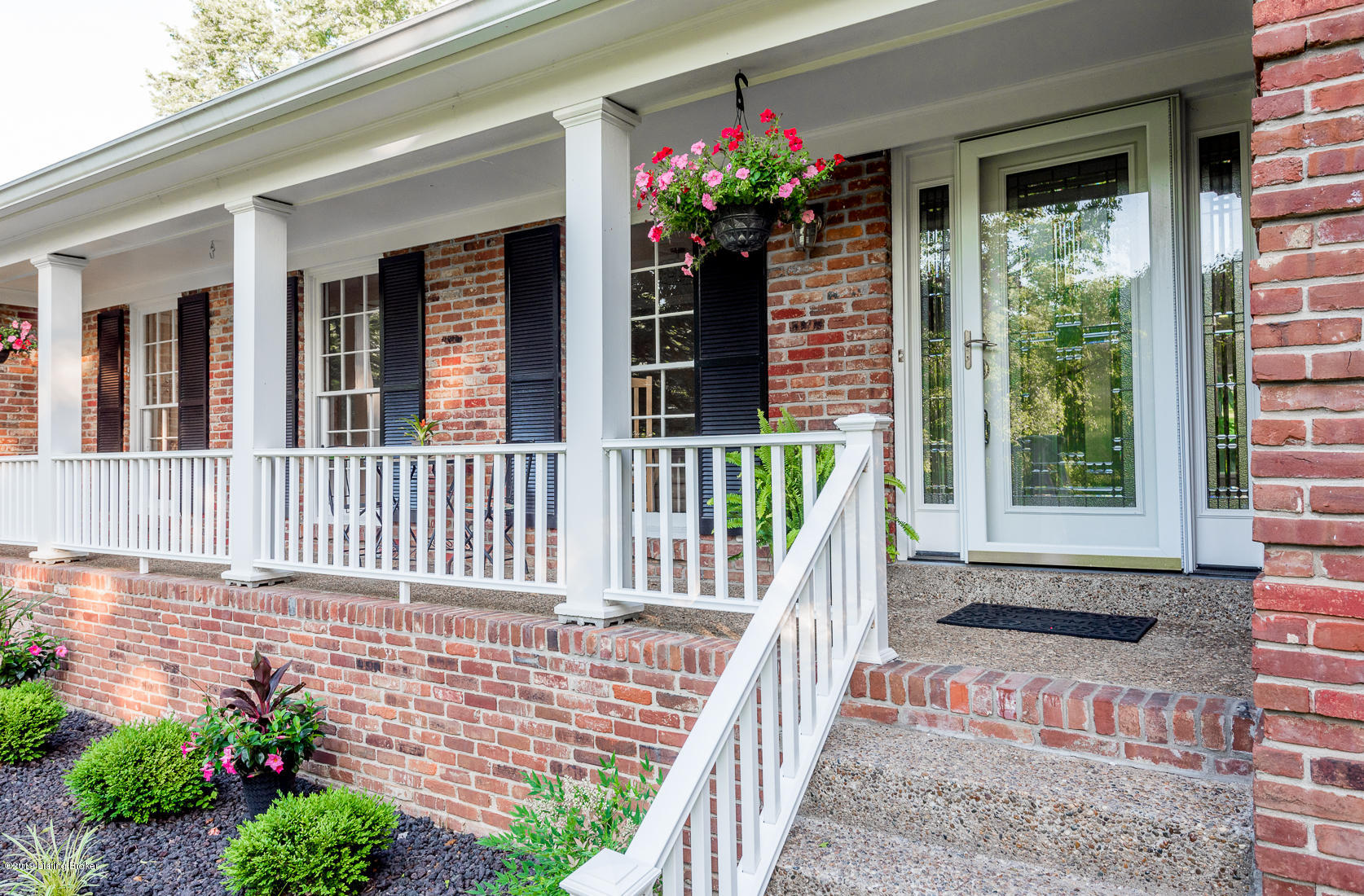 Photo 1 of 52 — 3210 Ten Broeck Way, Louisville, KY 40241