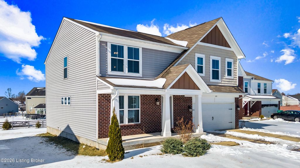 Photo of 149 Mountain Stone Ct, Shepherdsville, KY 40165 (MLS # 1709161)