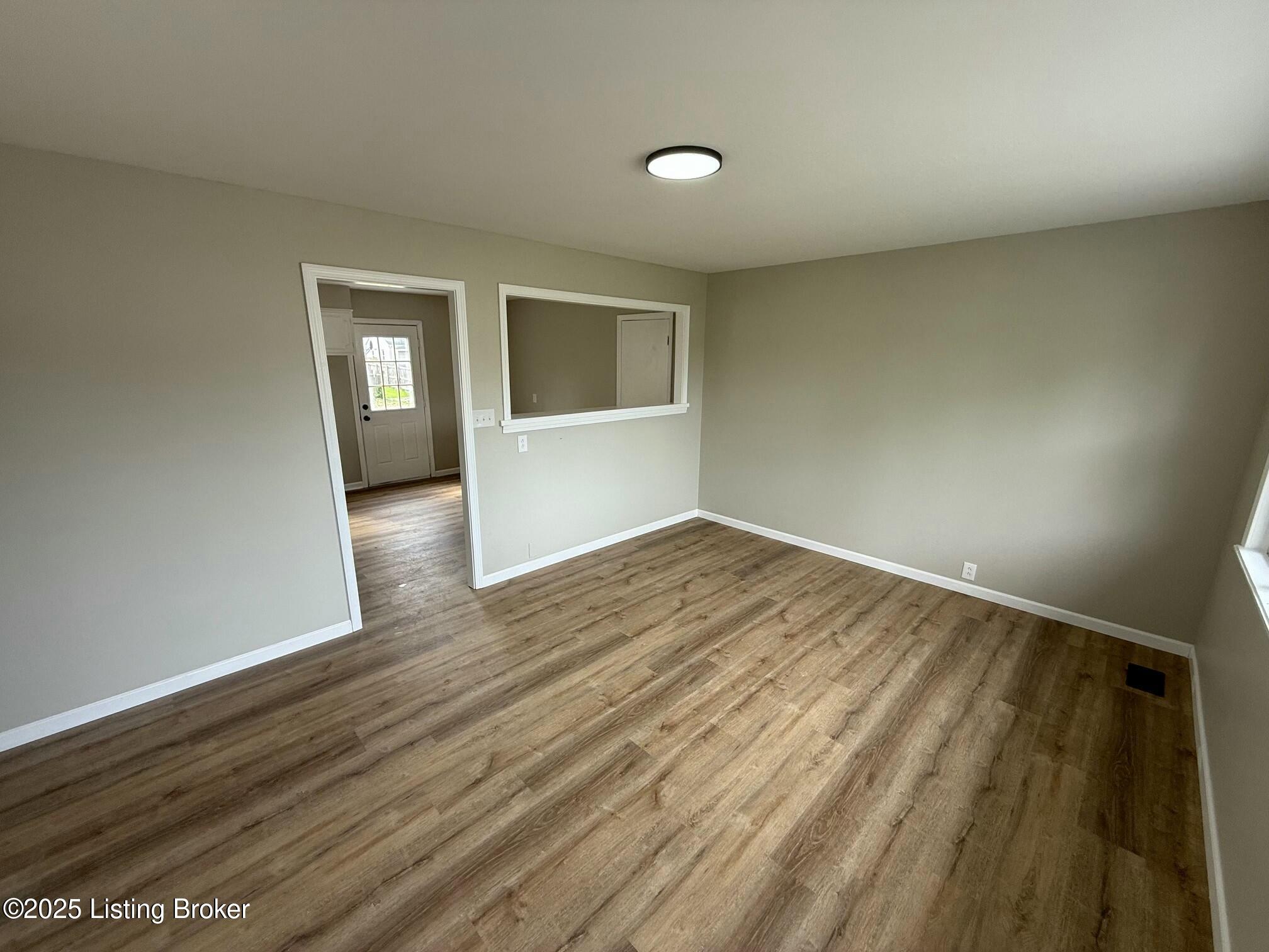 7602 Gerald Ave, Louisville, Pennsylvania image 3
