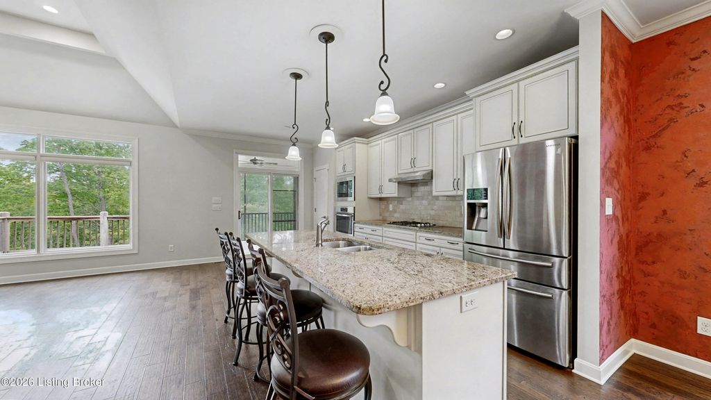 Photo of 4126 Calgary Way, Louisville, KY 40241 (MLS # 1716876)