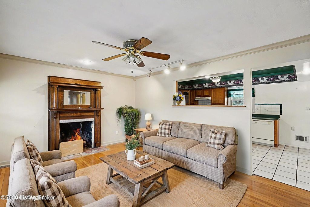 Photo of 6113 Princess Way, Louisville, KY 40219 (MLS # 1710623)