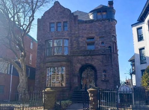 Photo of 1022 S 3rd St, Louisville, KY 40203 (MLS # 1715414)