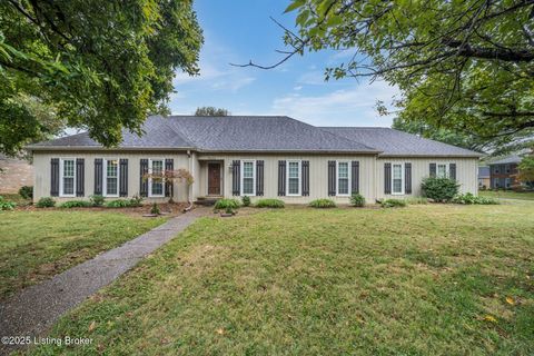 Photo of 7900 Barbour Manor Dr, Louisville, KY 40241 (MLS # 1700225)