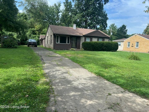 Homes For Sale - 1208 Gallant Fox Run Rd<br/> Lyndon Twp, KY 40242