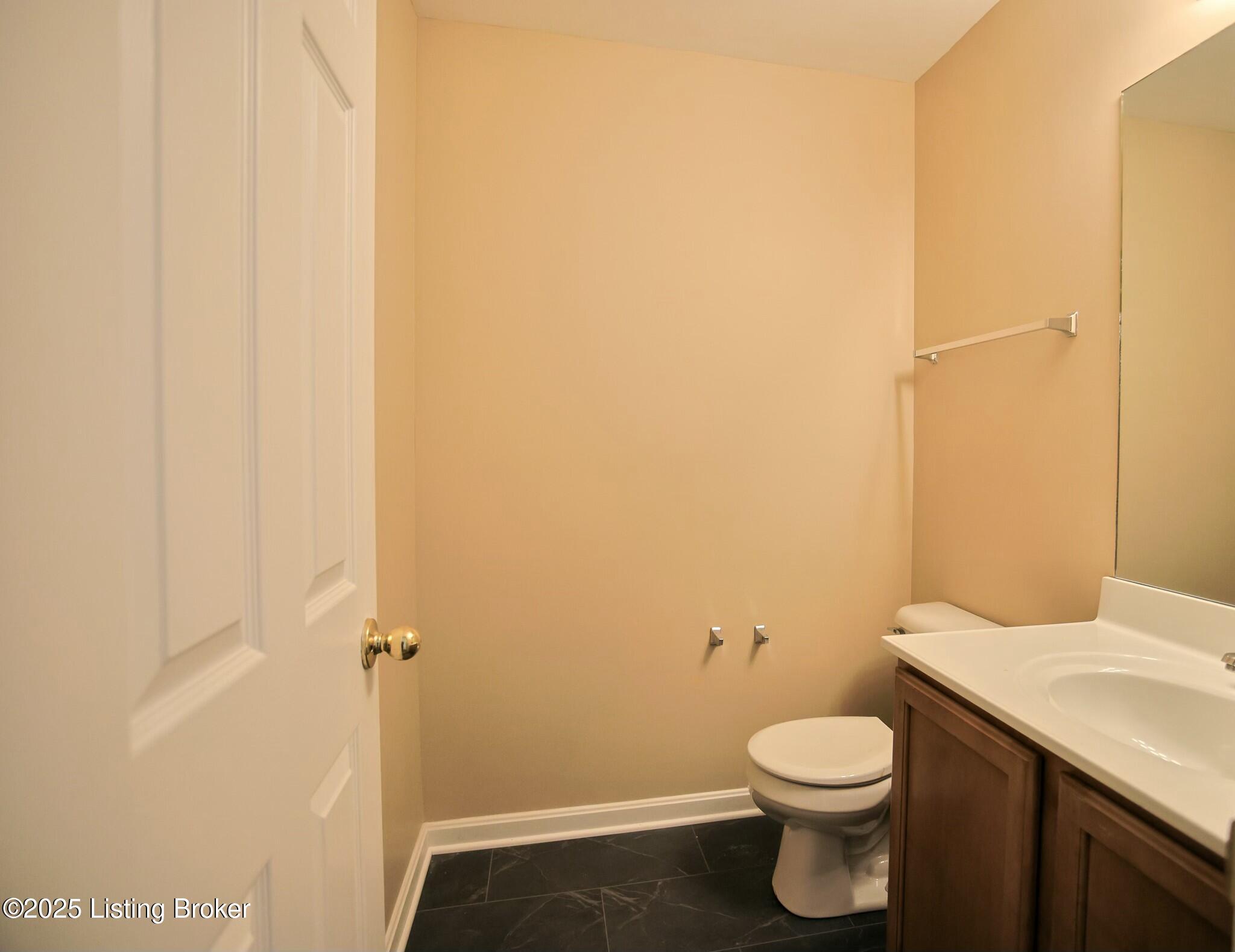 6820 Arbor Manor Way, Louisville, Kentucky image 21