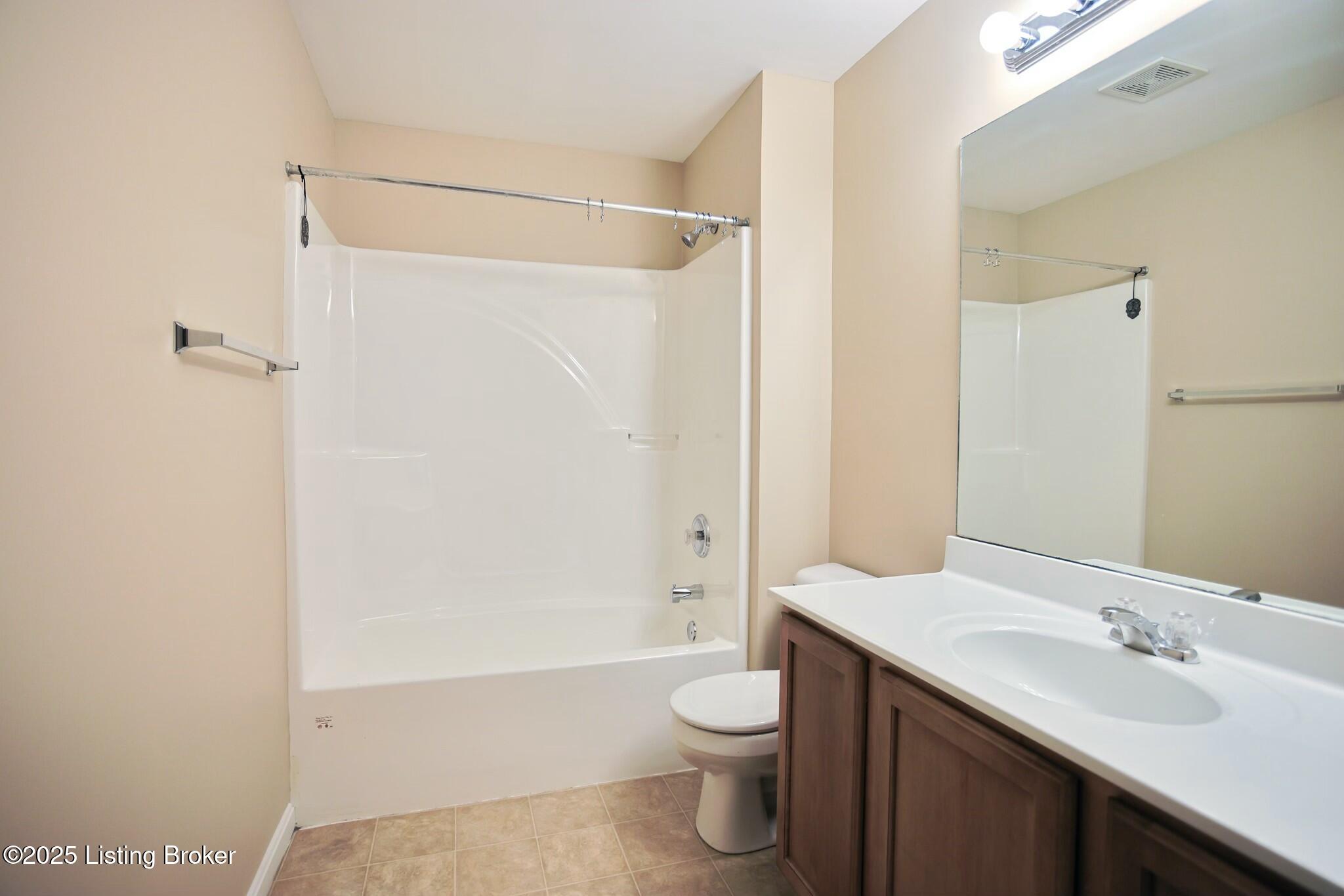 6820 Arbor Manor Way, Louisville, Kentucky image 33