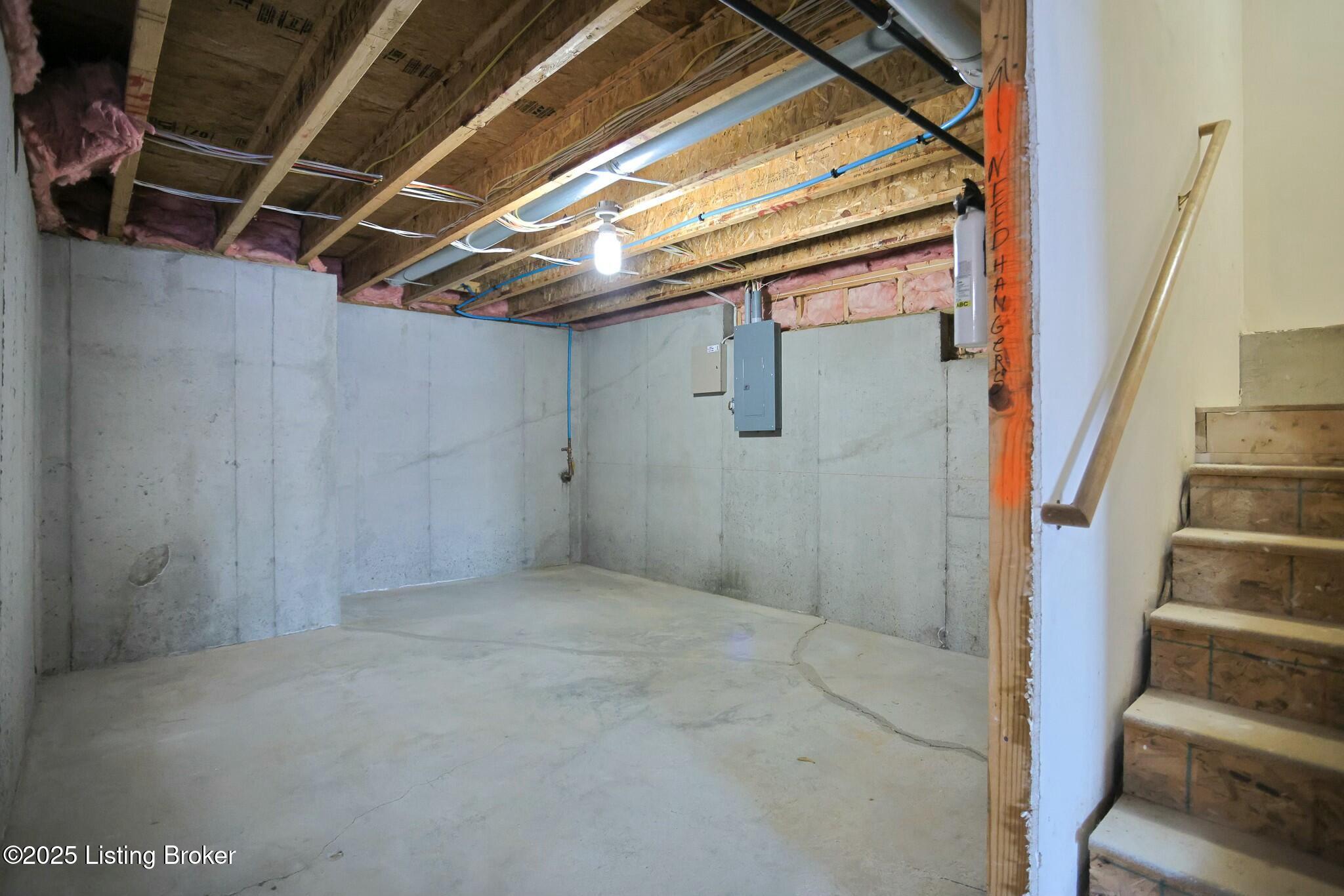 6820 Arbor Manor Way, Louisville, Kentucky image 37