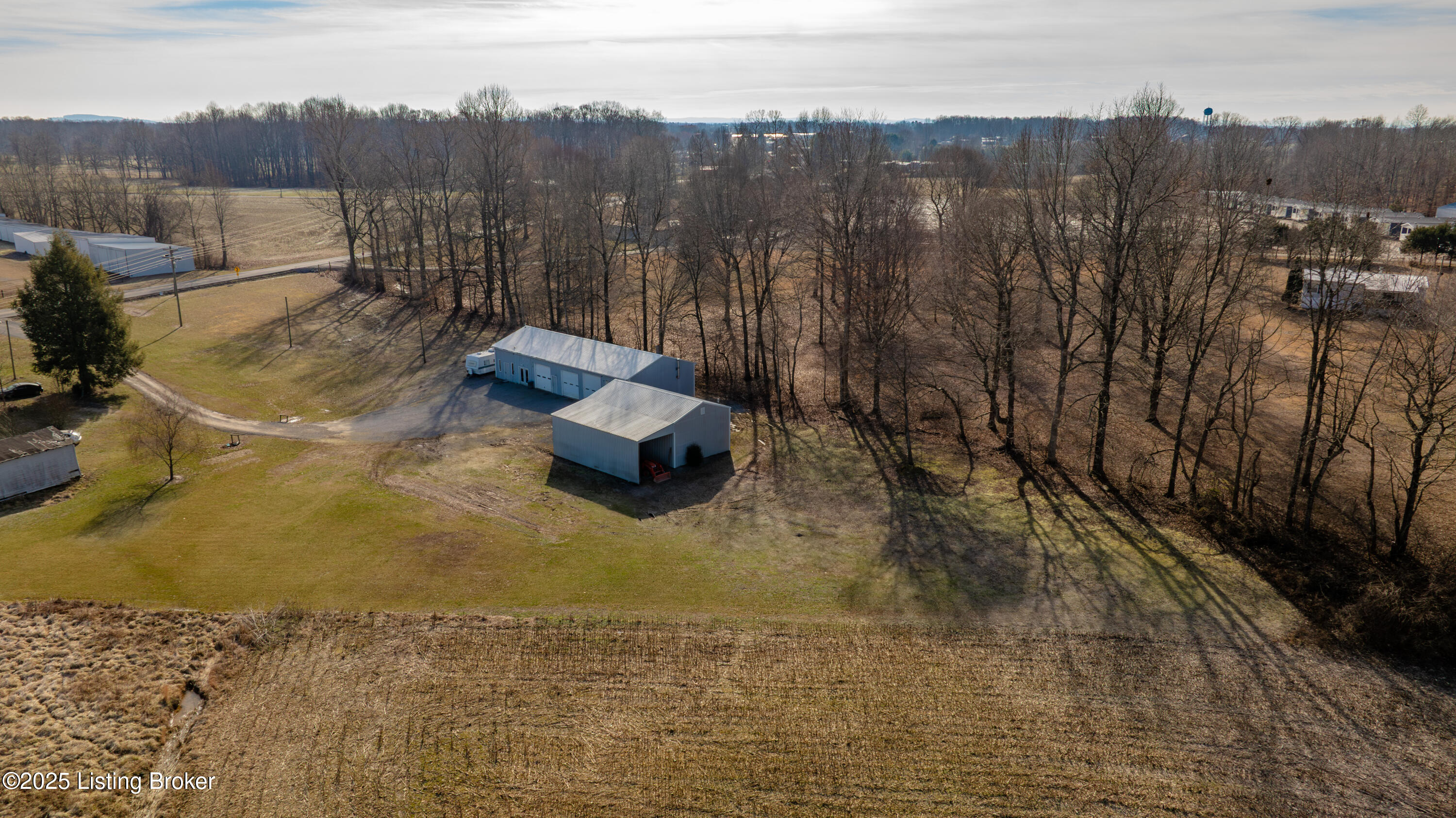 3556 Hwy 76, Russell Springs, Kentucky image 18
