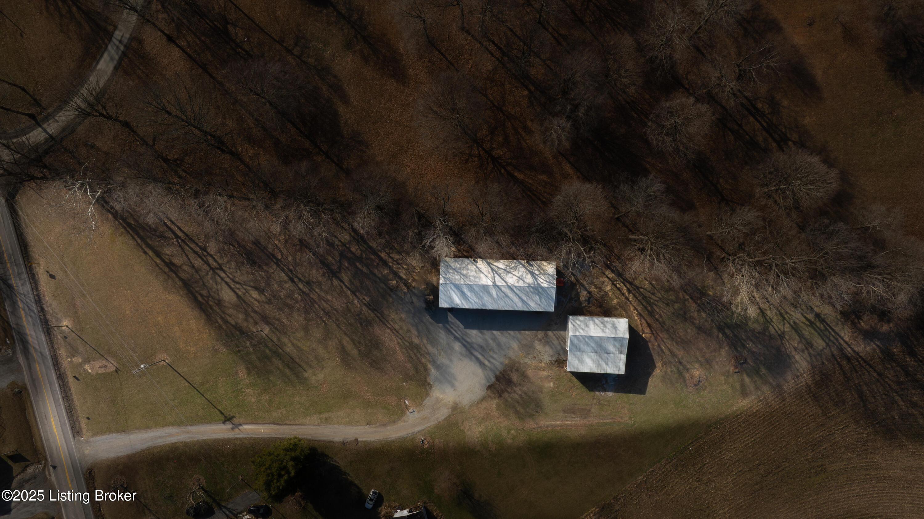 3556 Hwy 76, Russell Springs, Kentucky image 3