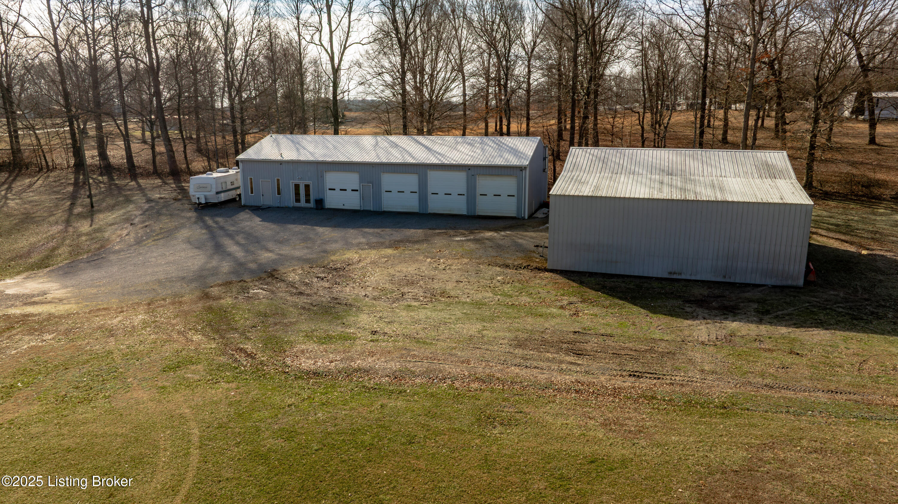 3556 Hwy 76, Russell Springs, Kentucky image 16
