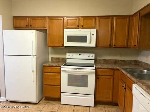 Condo For Sale - 1503 La Fontenay Ct<br/> Jefferson County, Louisville, KY 40223