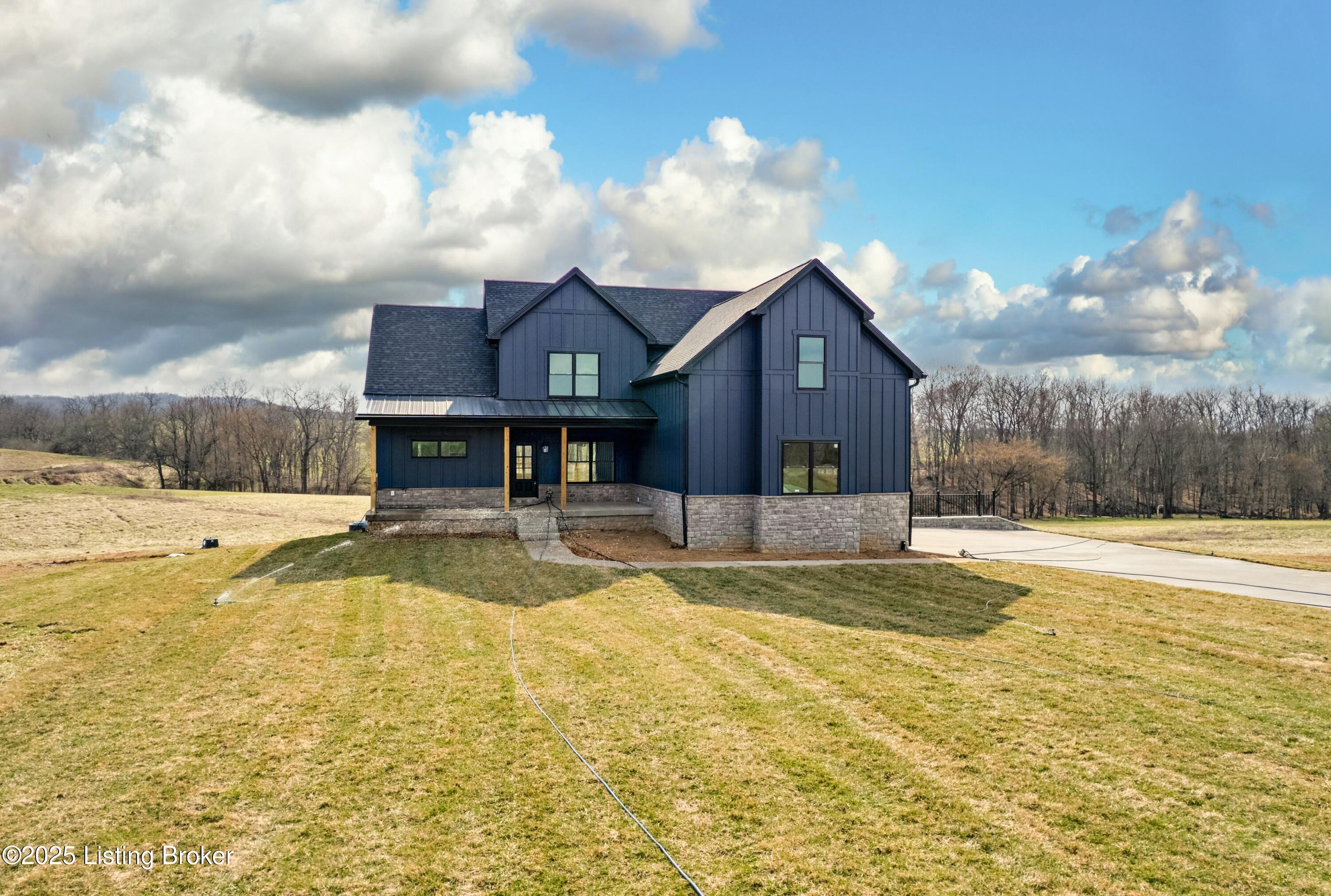 775 S Stallard Dr, Shelbyville, Kentucky image 2