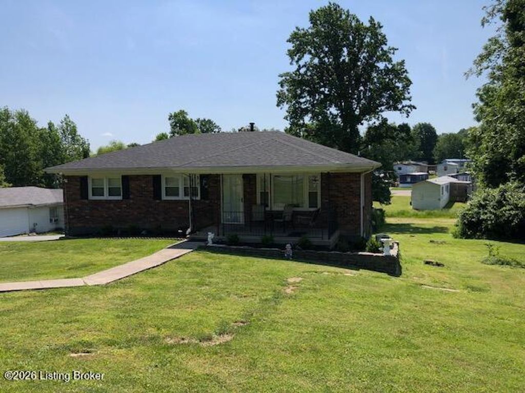 Photo of 693 N Lakeview Dr, Louisville, KY 40229 (MLS # 1717773)