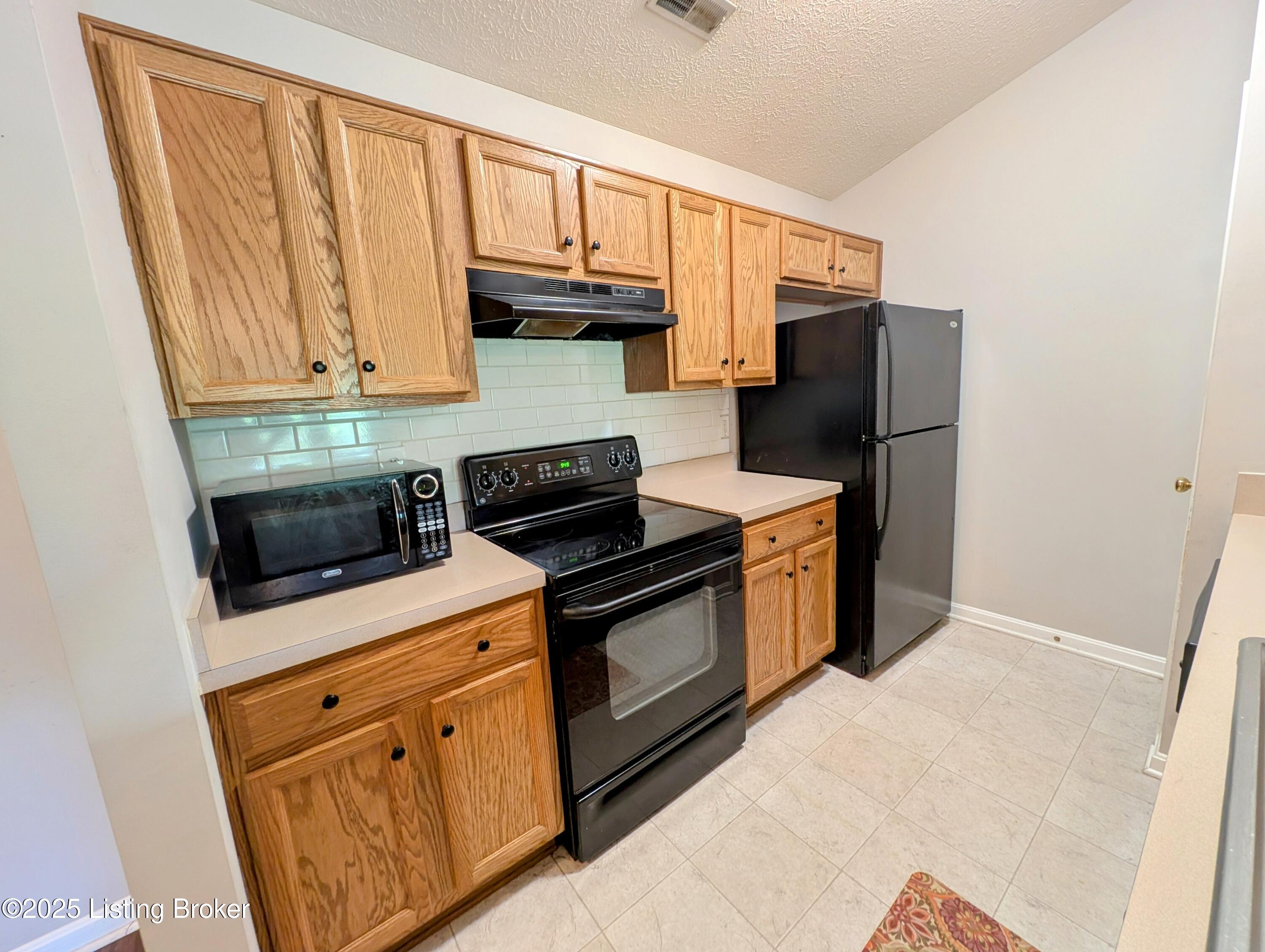 9500 Magnolia Ridge Dr #202, Louisville, Pennsylvania image 12