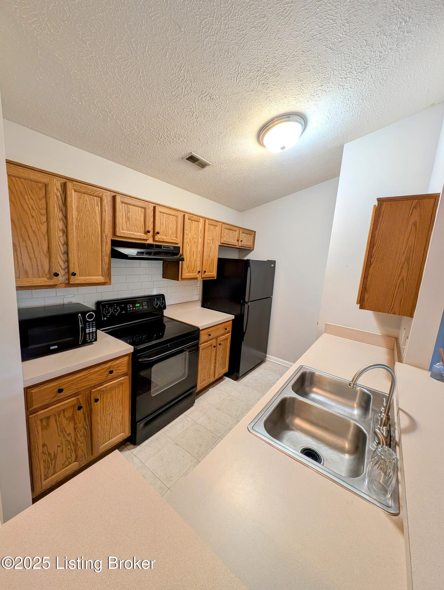 9500 Magnolia Ridge Dr #202, Louisville, Pennsylvania image 13