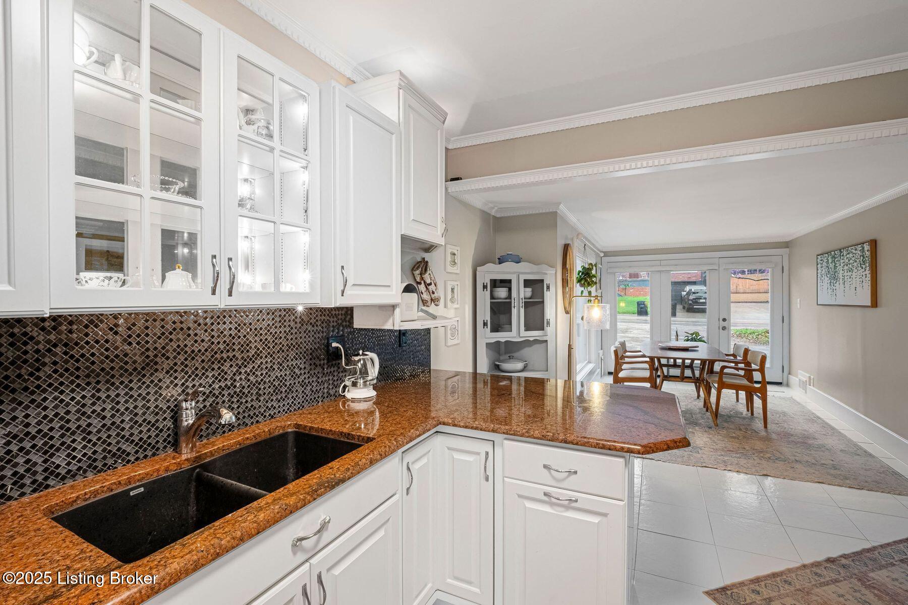1921 Trevilian Way, Louisville, Kentucky image 18