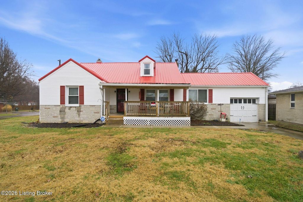 Photo of 4906 Valley Station Rd, Louisville, KY 40272 (MLS # 1711350)