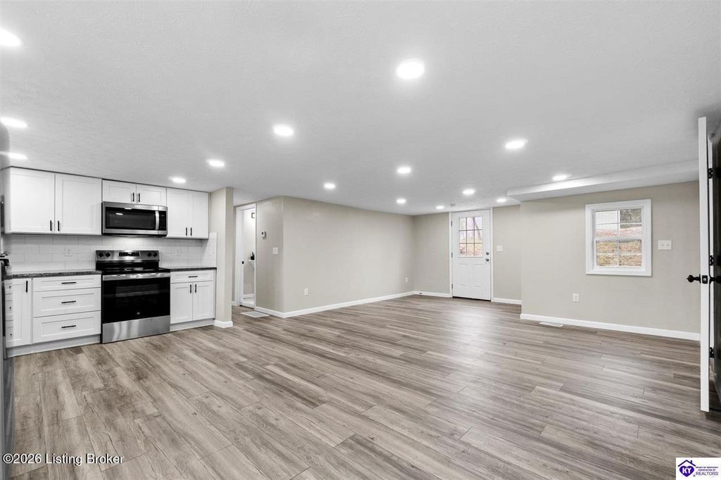 Photo of 3227 Clearview Rough River Ln Ln, Hudson, KY 40145 (MLS # 1708788)