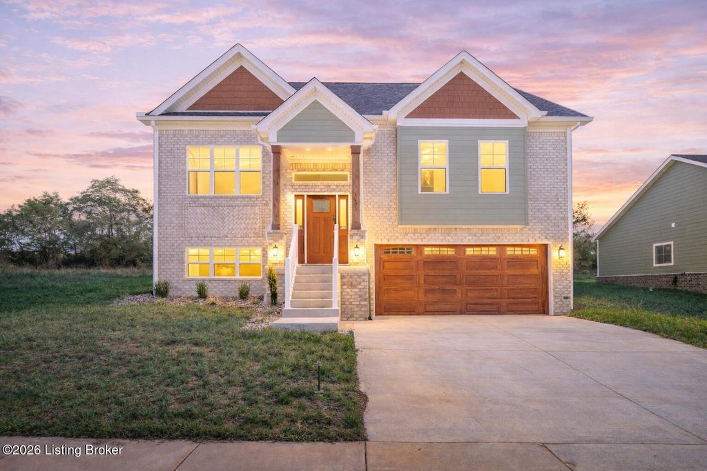 Photo of 236 Wild Deer Dr Way, Elizabethtown, KY 42701 (MLS # 1714052)