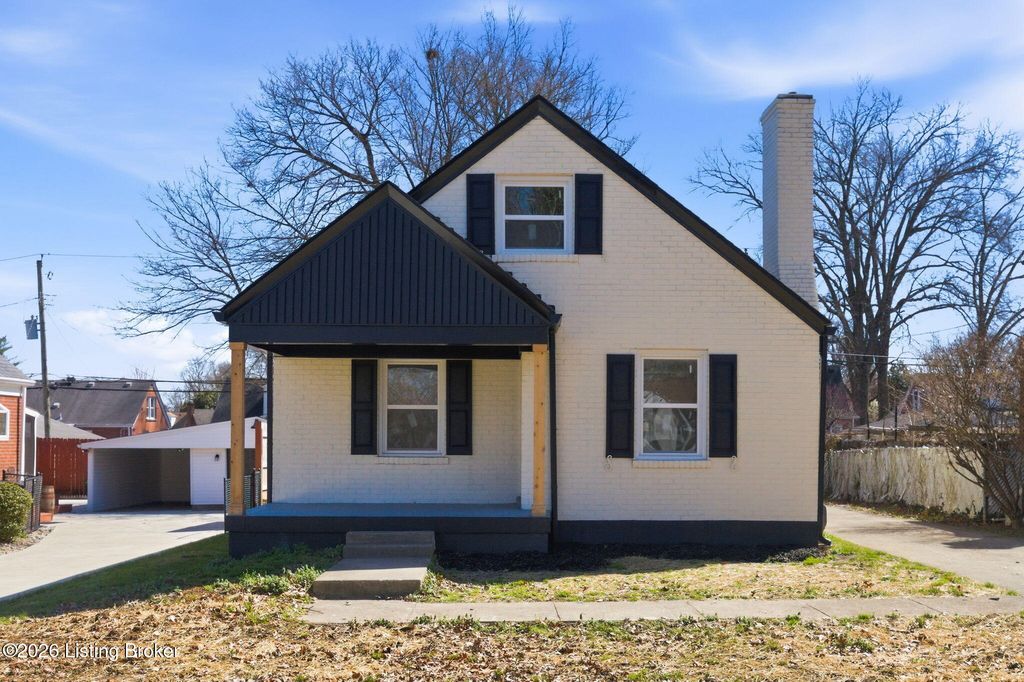 Photo of 5713 Southern Pkwy, Louisville, KY 40214 (MLS # 1711777)