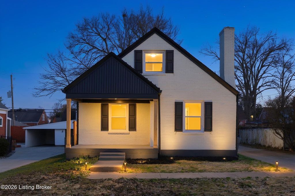 Photo of 5713 Southern Pkwy, Louisville, KY 40214 (MLS # 1711777)