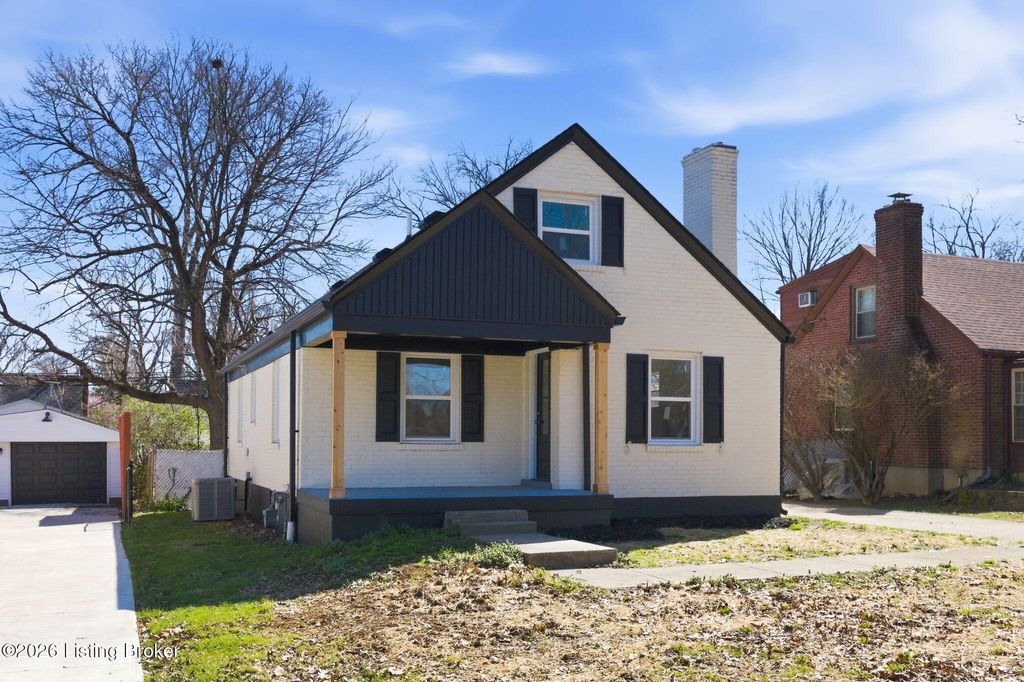 Photo of 5713 Southern Pkwy, Louisville, KY 40214 (MLS # 1711777)