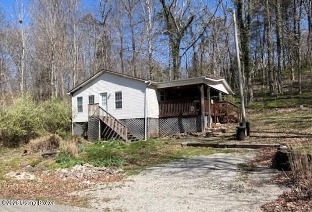 Photo of 641 N Riverbend Rd, Leitchfield, KY 42754 (MLS # 1712545)