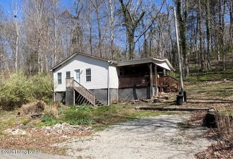 Homes For Sale - 641 S Riverbend Rd<br/> Leitchfield, KY 42754