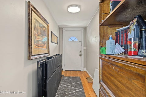 Tiny photo for 1114 S Shelby St, Louisville, KY 40203 (MLS # 1728946)