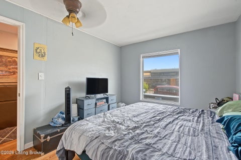 Tiny photo for 1114 S Shelby St, Louisville, KY 40203 (MLS # 1728946)