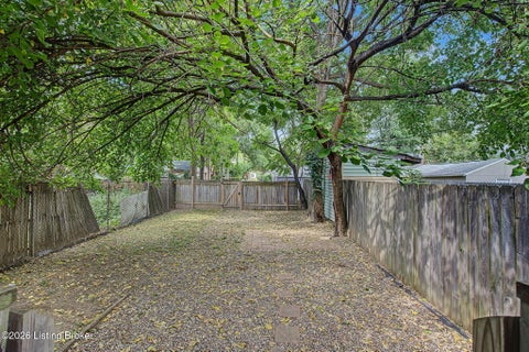 Tiny photo for 1114 S Shelby St, Louisville, KY 40203 (MLS # 1728946)