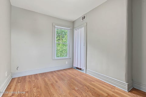 Tiny photo for 1114 S Shelby St, Louisville, KY 40203 (MLS # 1728946)