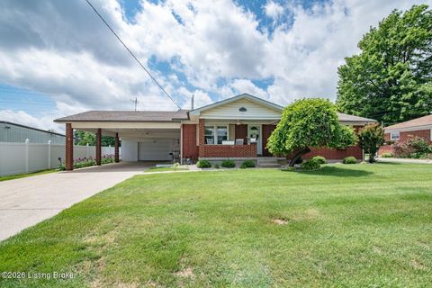 Photo of 204 Fairview Dr, Elizabethtown, KY 42701 (MLS # 1715855)