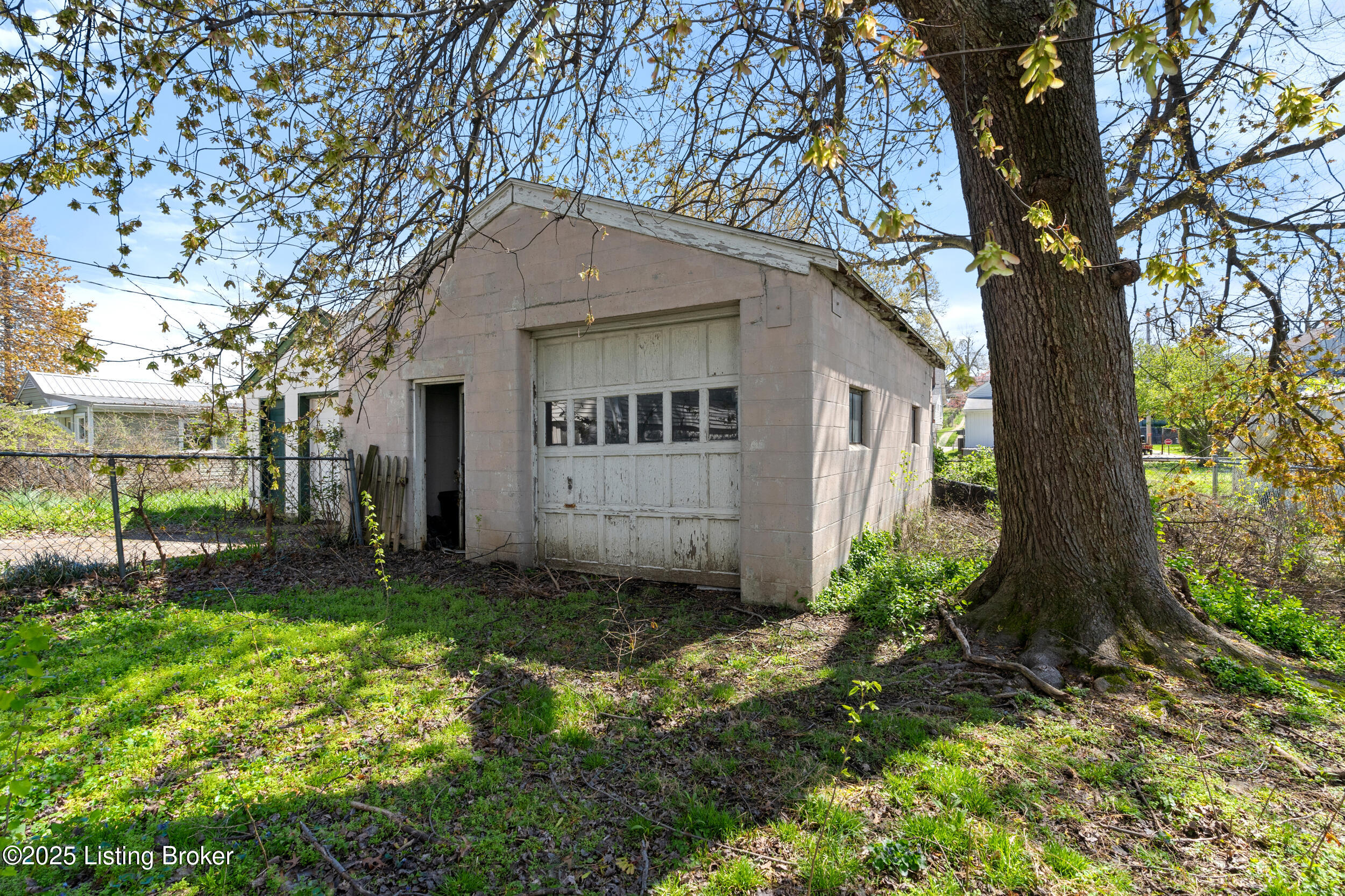 1032 Wagner Ave, Louisville, Kentucky image 22