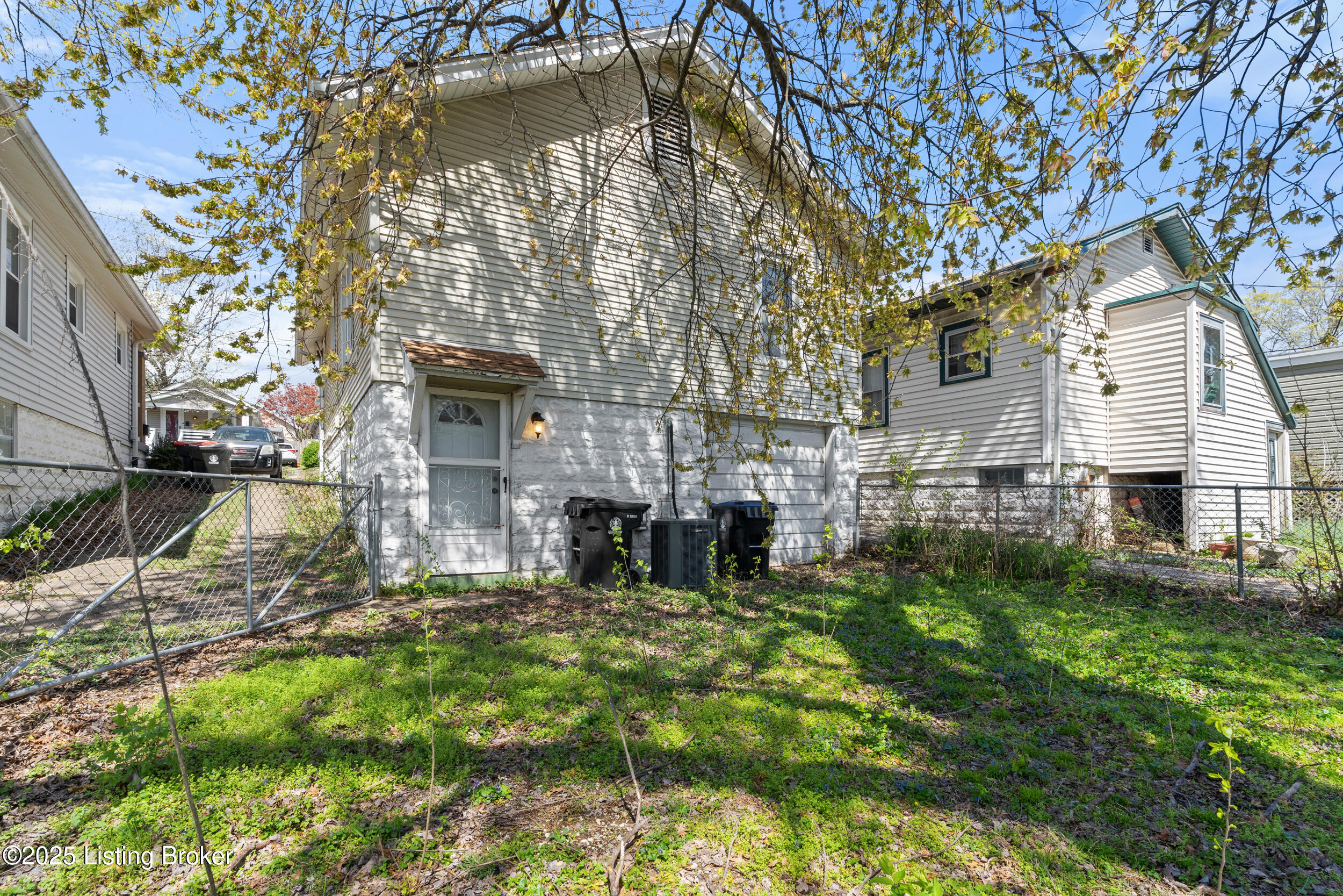 1032 Wagner Ave, Louisville, Kentucky image 23