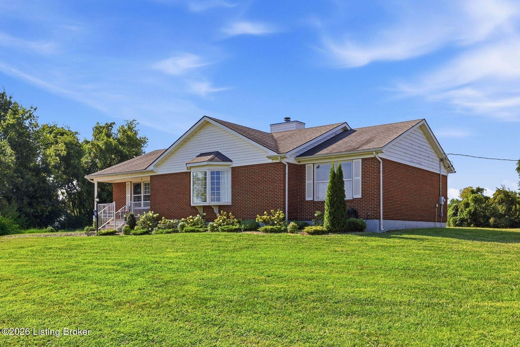Photo of 1699 Wilsonville Rd, Fisherville, KY 40023 (MLS # 1728108)