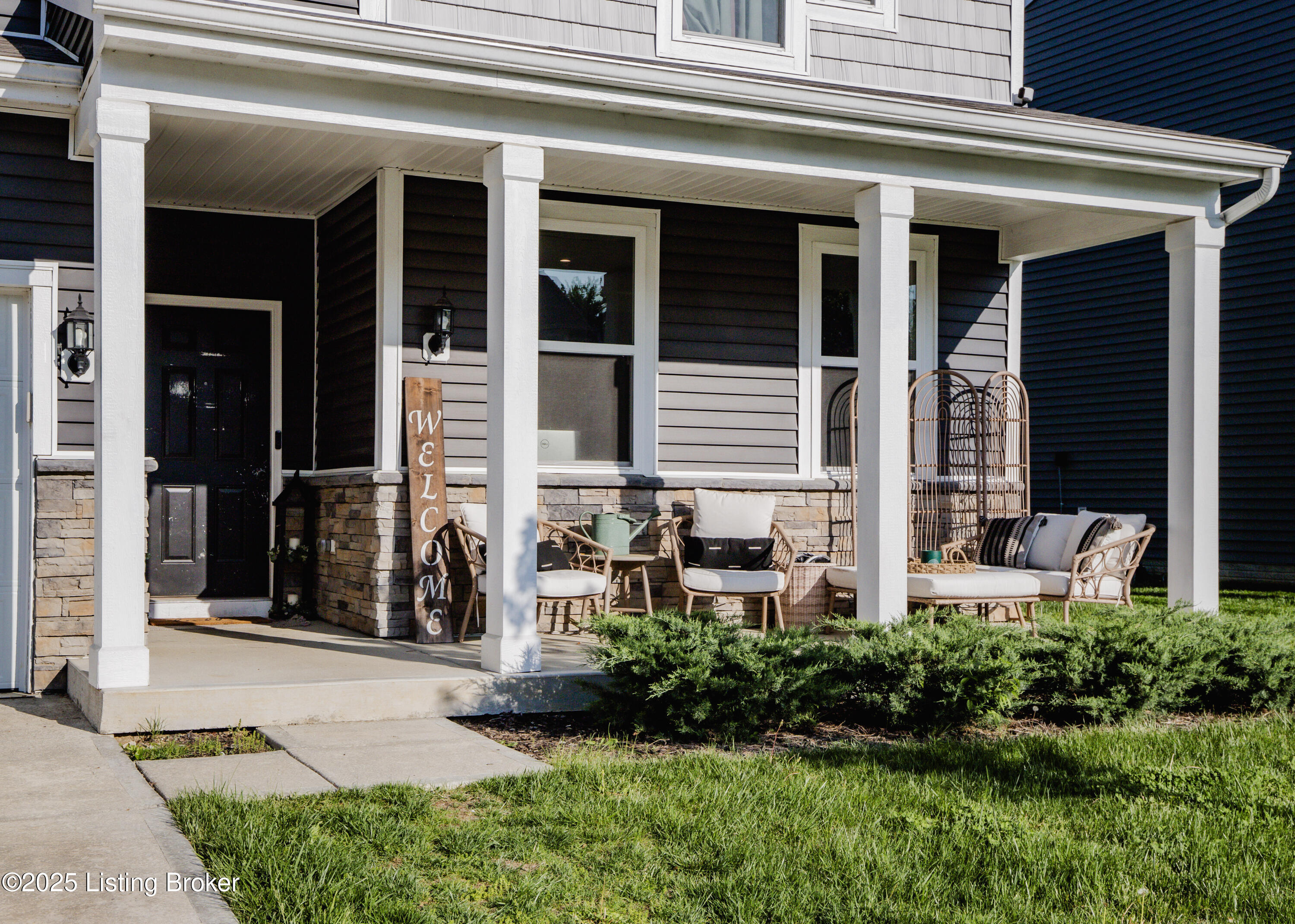 12039 Wooden Trace Dr, Louisville, Pennsylvania image 5