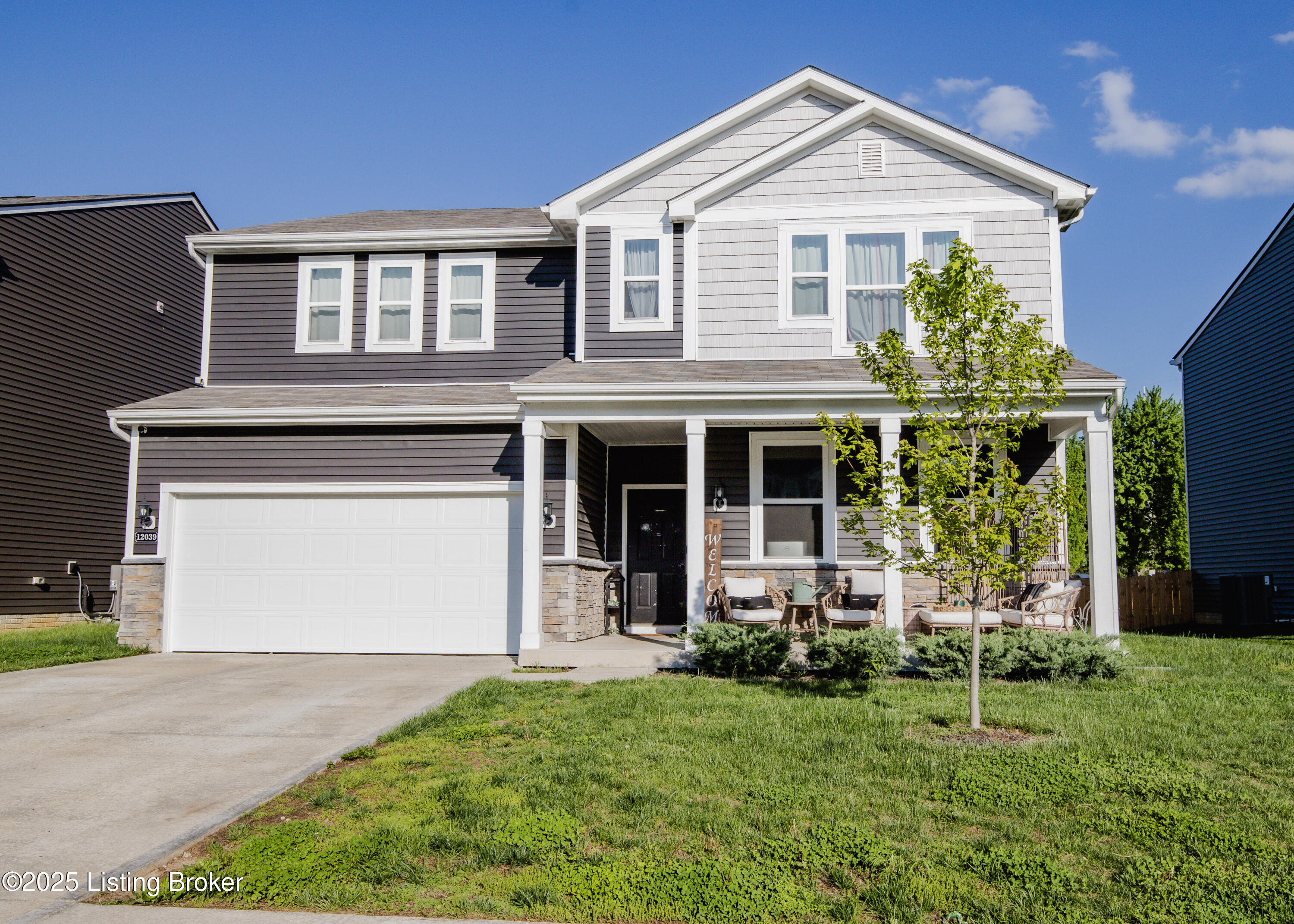 12039 Wooden Trace Dr, Louisville, Pennsylvania image 1