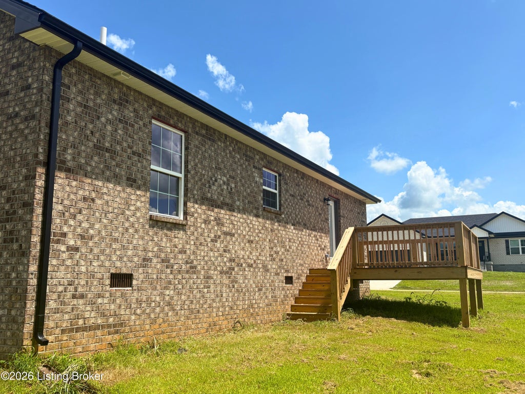Photo of 601 Hillcreek Ct, Bardstown, KY 40004 (MLS # 1732229)