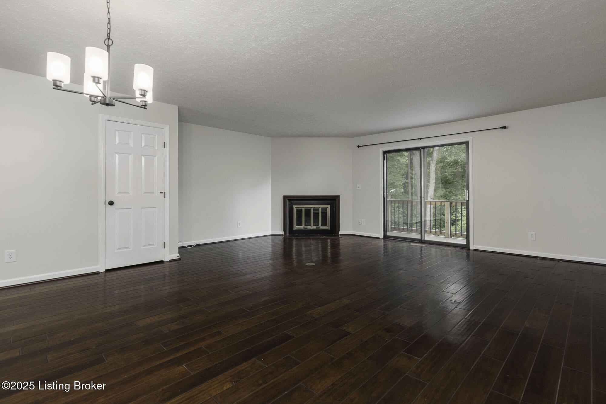 5619 Harrods Cove, Prospect, Pennsylvania image 5