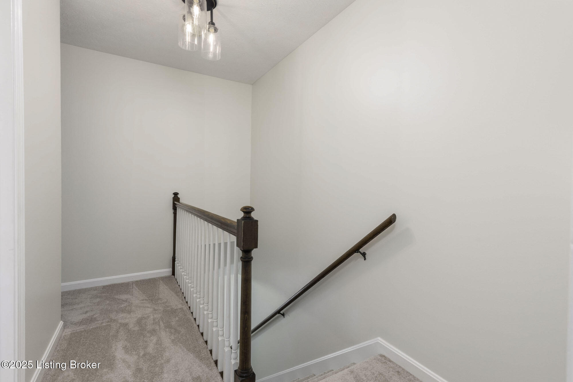 5619 Harrods Cove, Prospect, Pennsylvania image 16