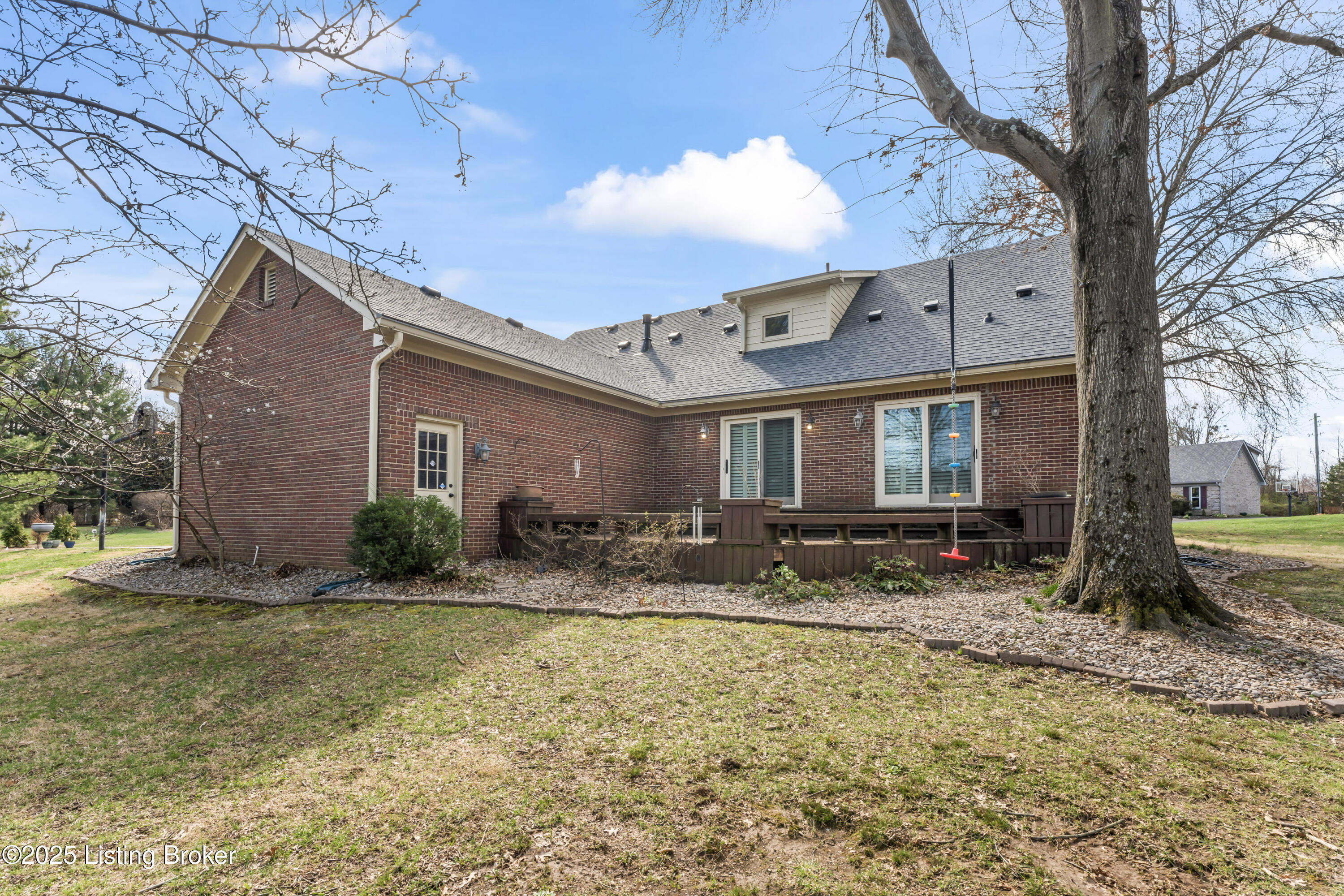 6709 Wild Fox Ln, Prospect, Kentucky image 5