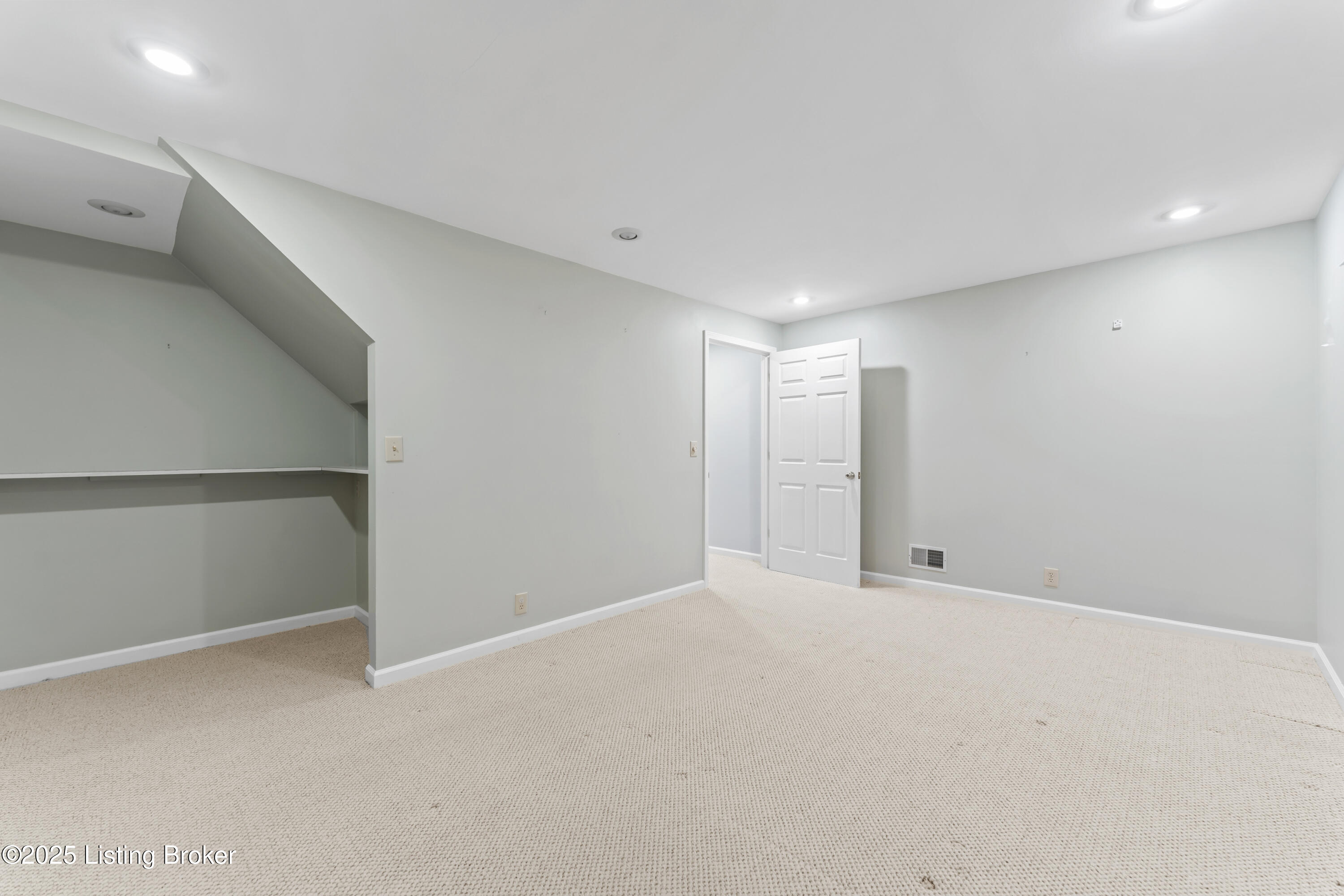 6709 Wild Fox Ln, Prospect, Kentucky image 44
