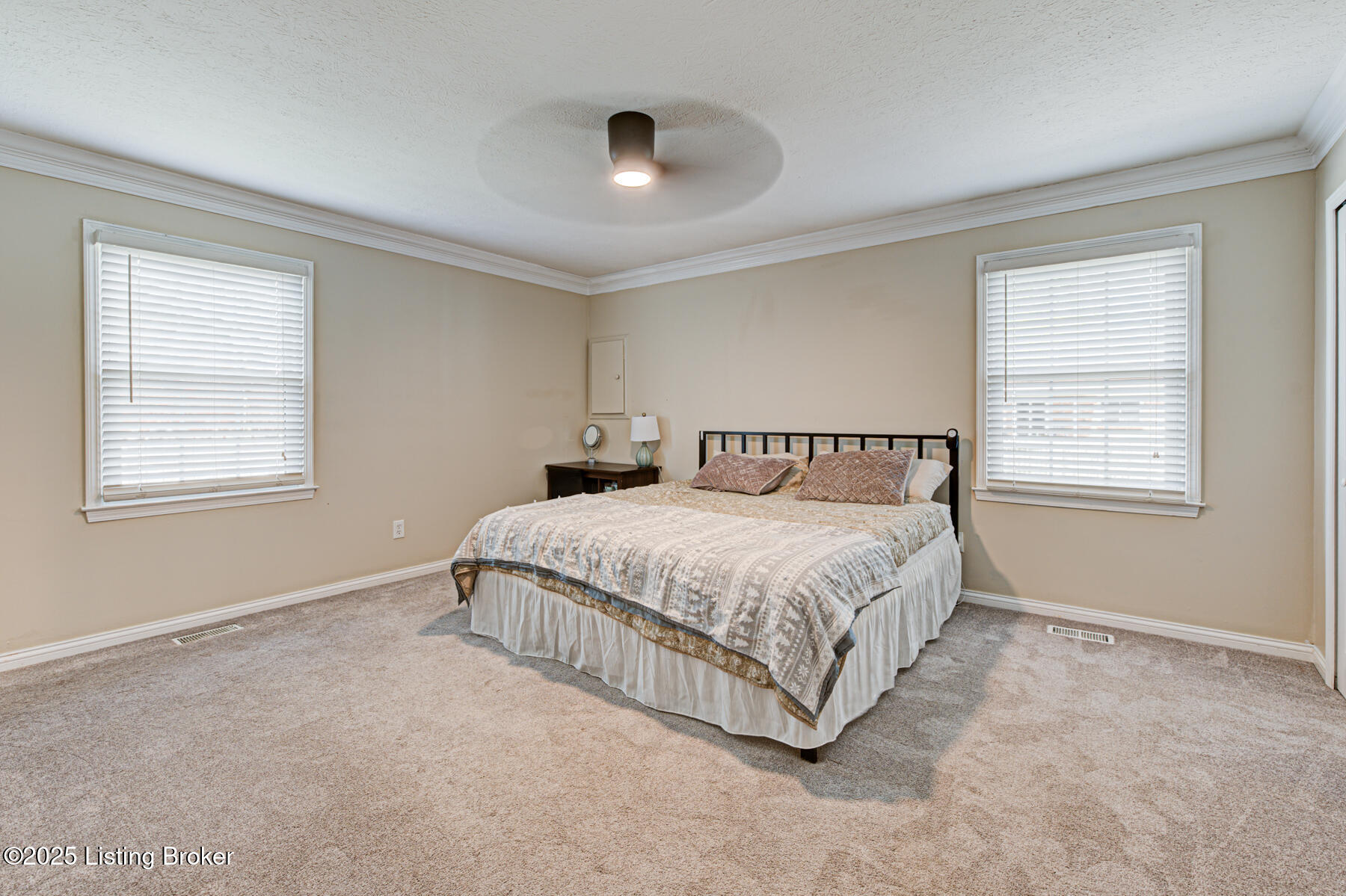 9103 Westport Rd, Louisville, Pennsylvania image 13