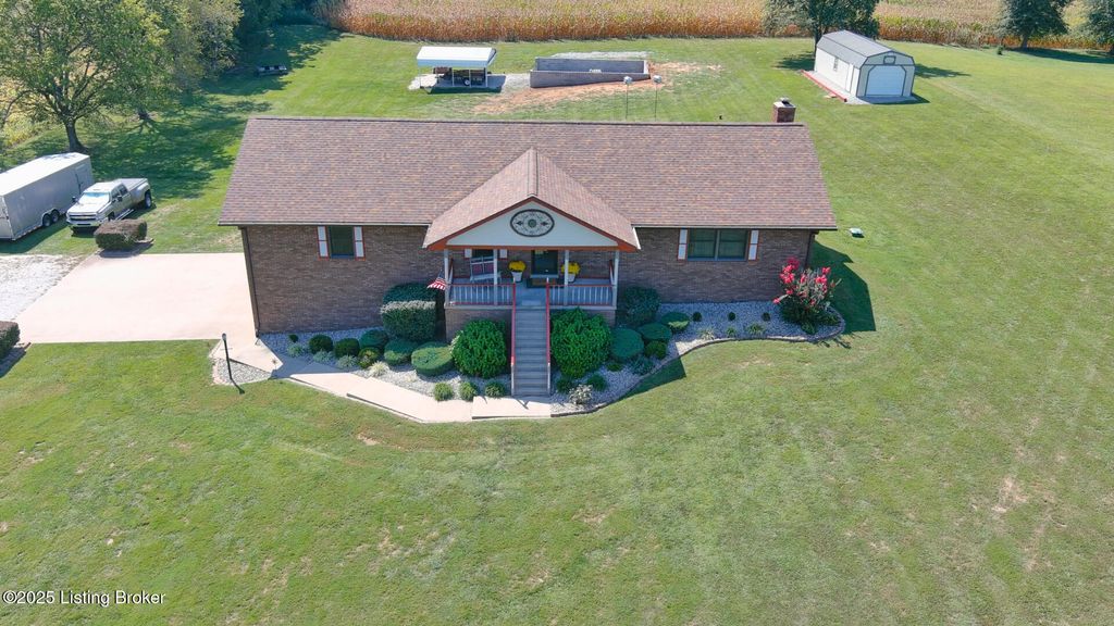 Photo of 11441 Rineyville Rd, Vine Grove, KY 40175 (MLS # 1702092)