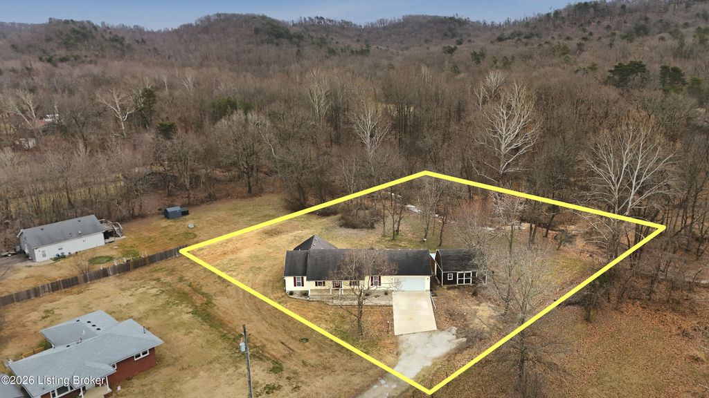 Photo of 11515 Scott Mills Rd, Fairdale, KY 40118 (MLS # 1707645)