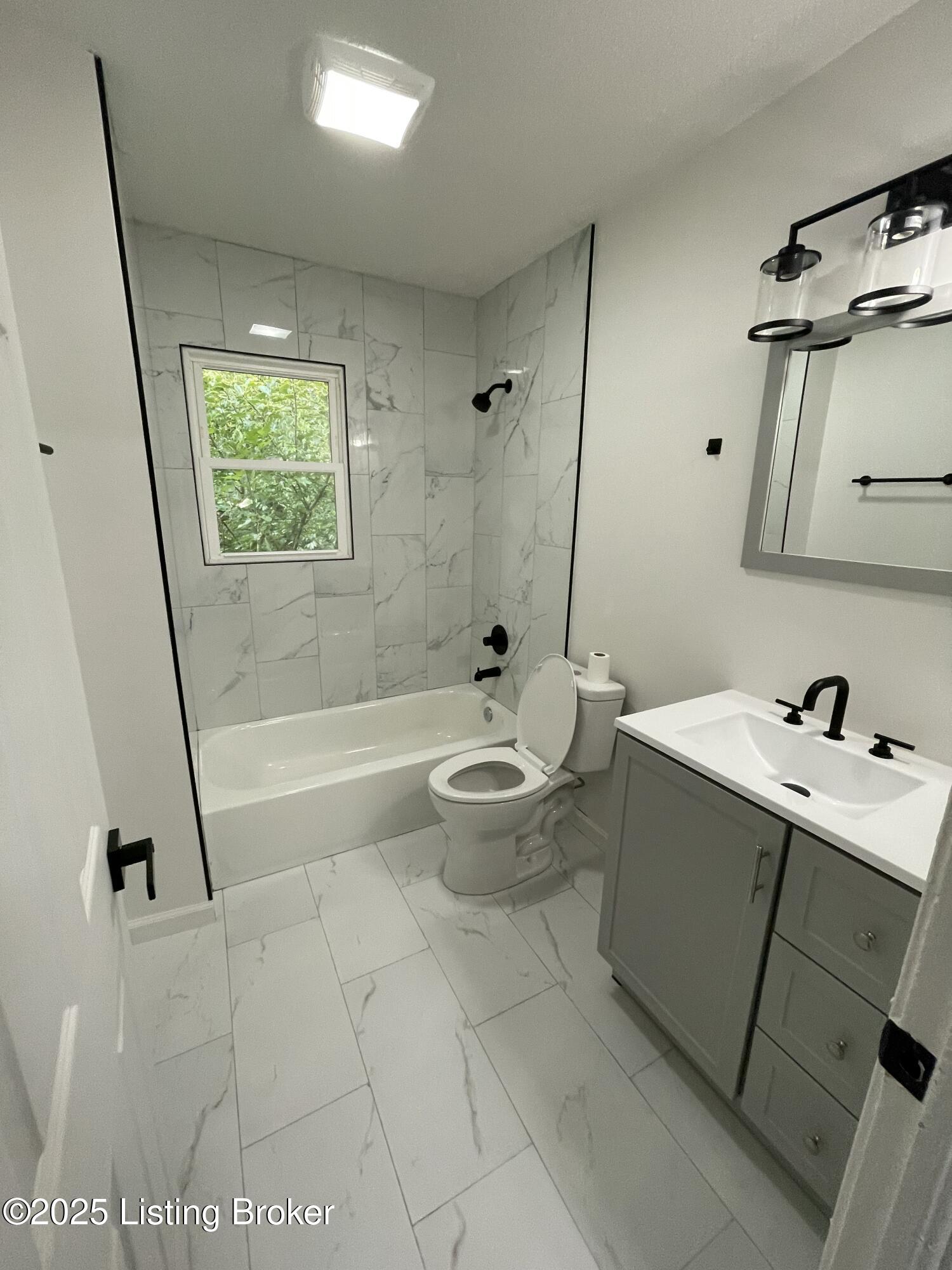 5010 Wabash Pl, Louisville, Kentucky image 2