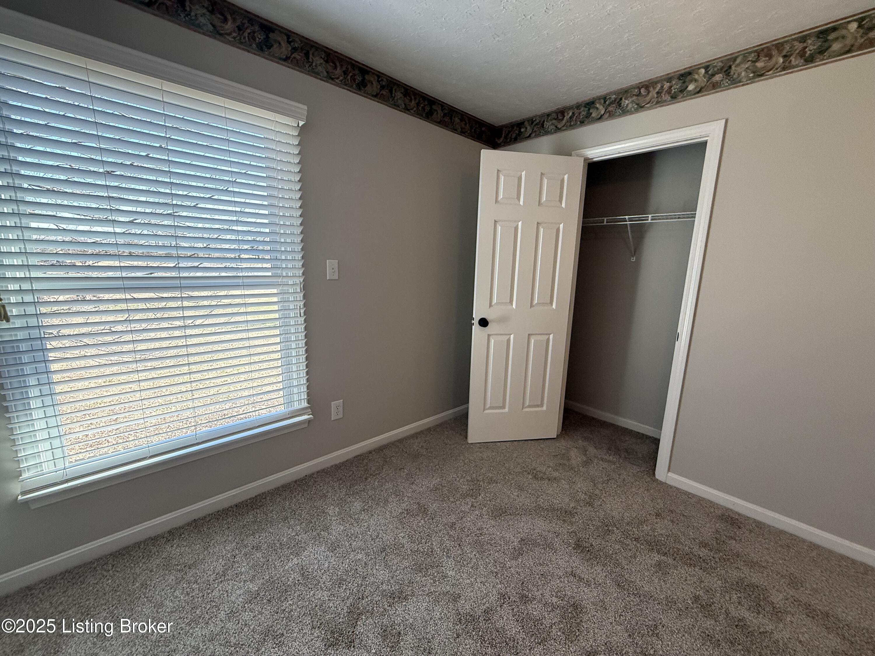 7624 Auburn Oaks Ct, Louisville, Kentucky image 27