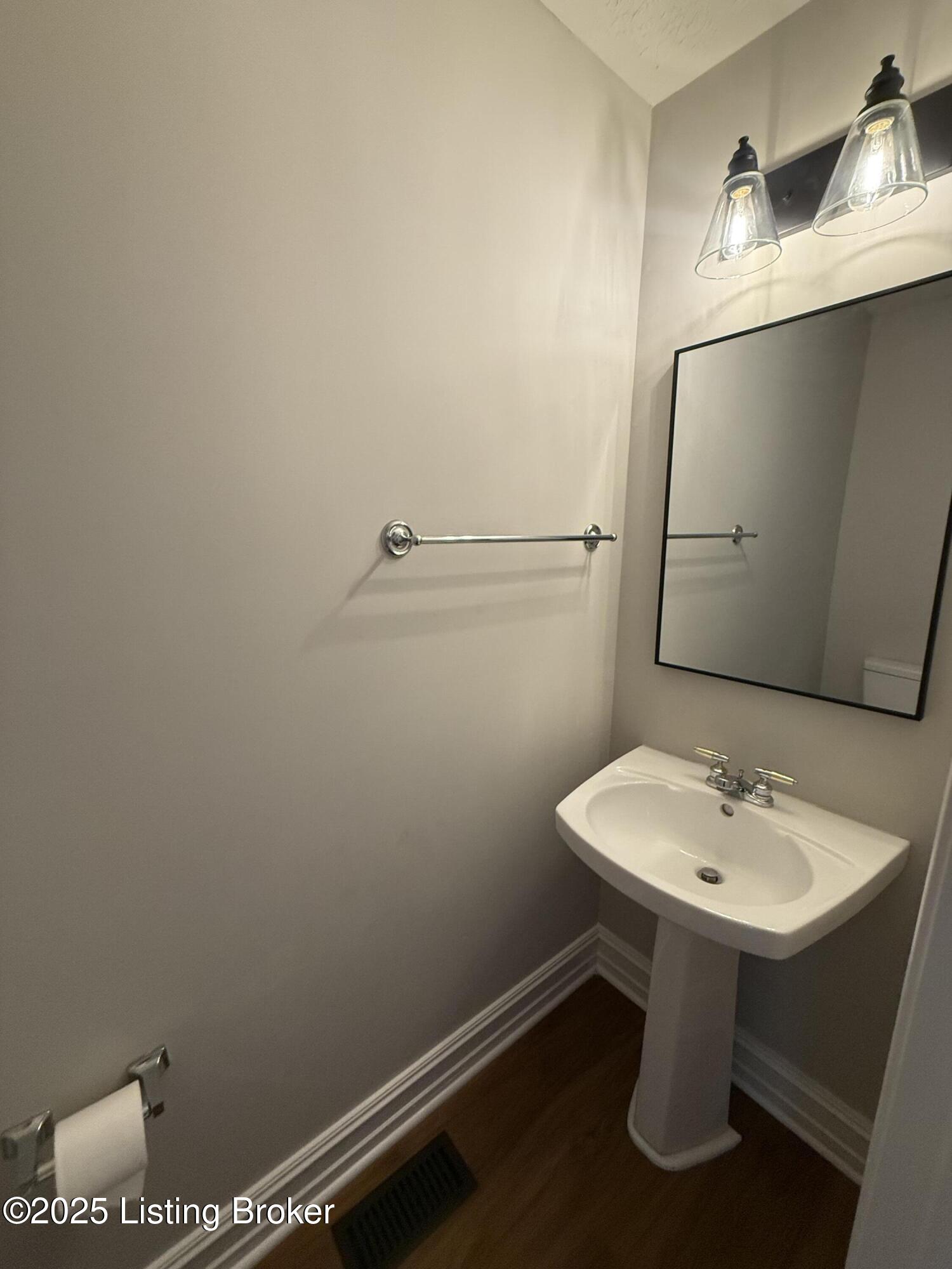 7624 Auburn Oaks Ct, Louisville, Kentucky image 18